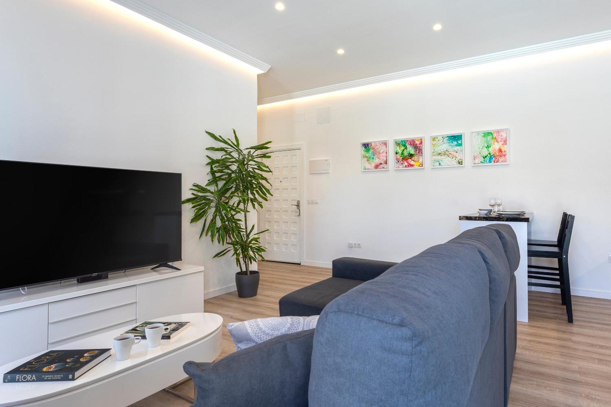 Precioso Apartamento Con Terraza En La Nogalera By Rent Me Torremolinos Eksteriør billede