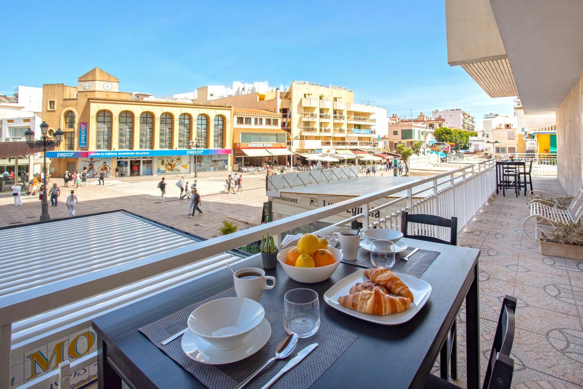Precioso Apartamento Con Terraza En La Nogalera By Rent Me Torremolinos Eksteriør billede